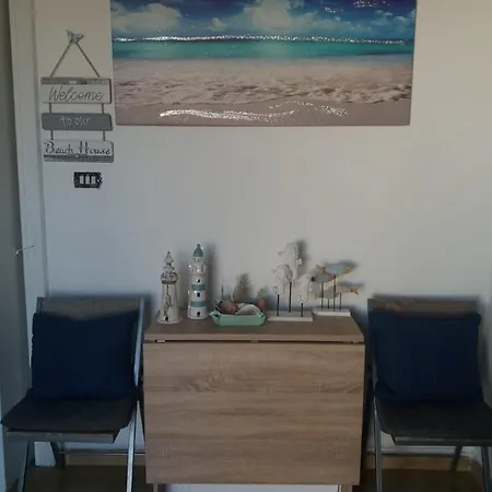 Holiday home Beach House