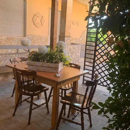Beach House Sant Isidoro (Apulia)